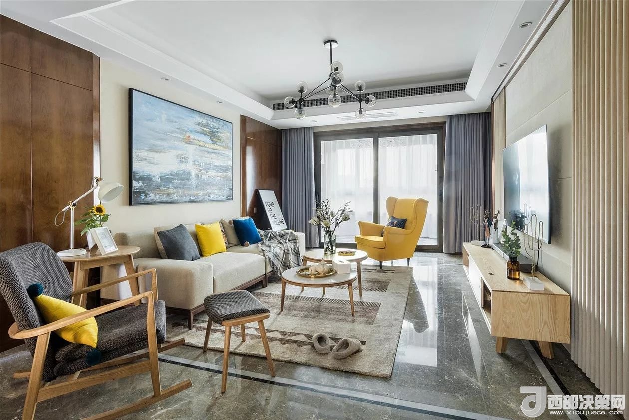 沙發(fā)背景墻選對裝飾畫，才能美了整個客廳空間！