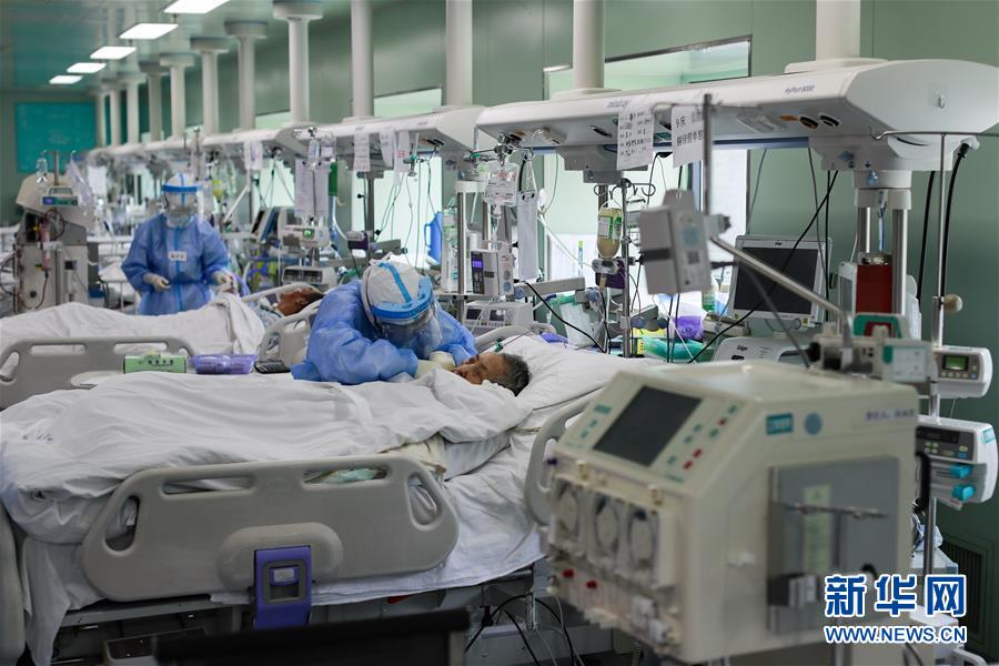 （新華全媒頭條·圖文互動(dòng)）（1）上下同心，守望相助——中國抗疫眾志成城的生動(dòng)實(shí)踐