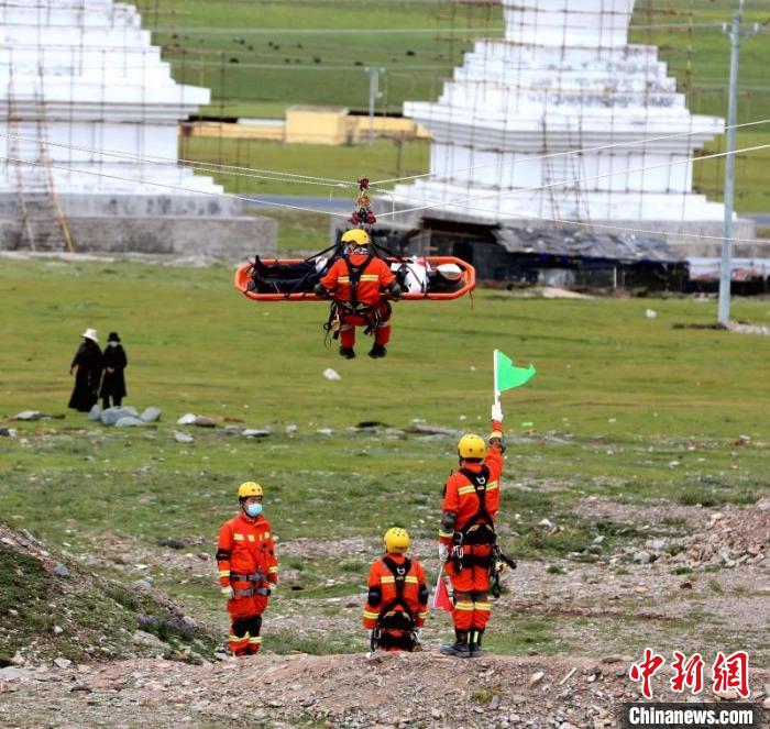 圖為應(yīng)急演練現(xiàn)場。青海省應(yīng)急廳