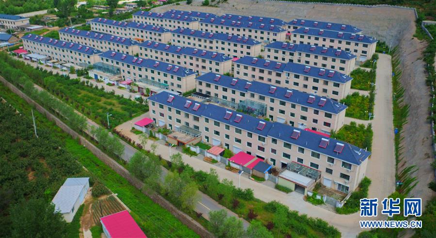 （新華全媒頭條·走向我們的小康生活·圖文互動(dòng)）（12）長城腳下，小康村串成“珍珠鏈”