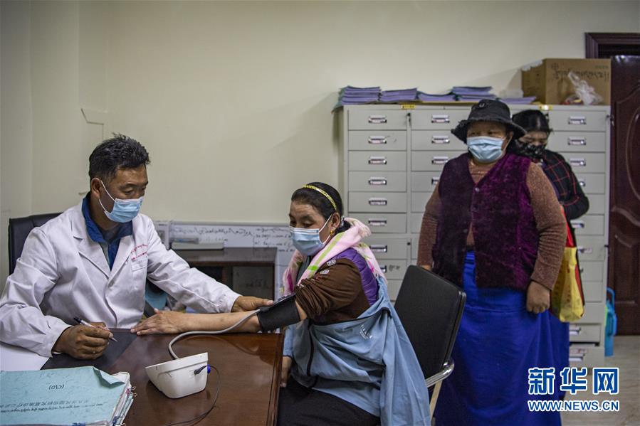 （新華全媒頭條·走向我們的小康生活·圖文互動）（6）扎西德勒，我們的新家園——西藏易地扶貧搬遷搬出幸福美好新生活