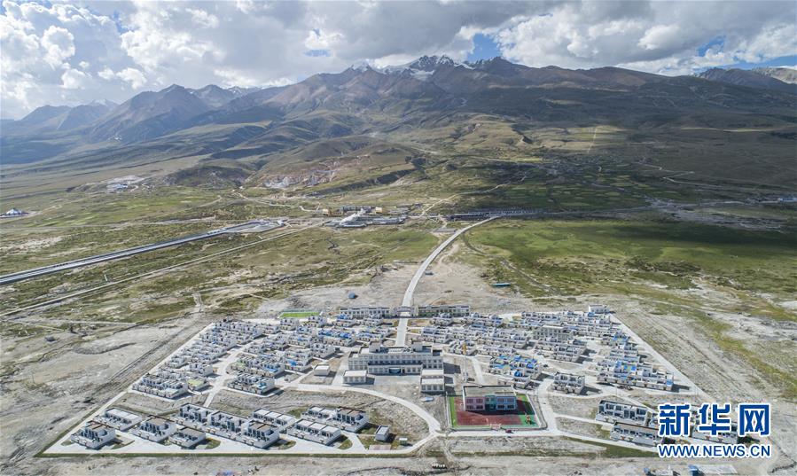 （新華全媒頭條·走向我們的小康生活·圖文互動）（1）扎西德勒，我們的新家園——西藏易地扶貧搬遷搬出幸福美好新生活