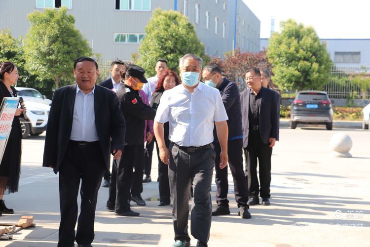 中國民航大學(xué)專家蒞臨華山國際教育集團渭南軌道運校參觀指導(dǎo)